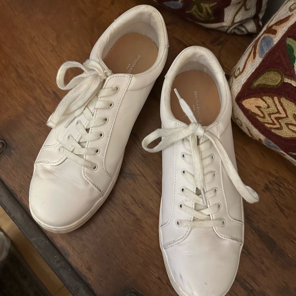 Banana republic White Leather Sneakers